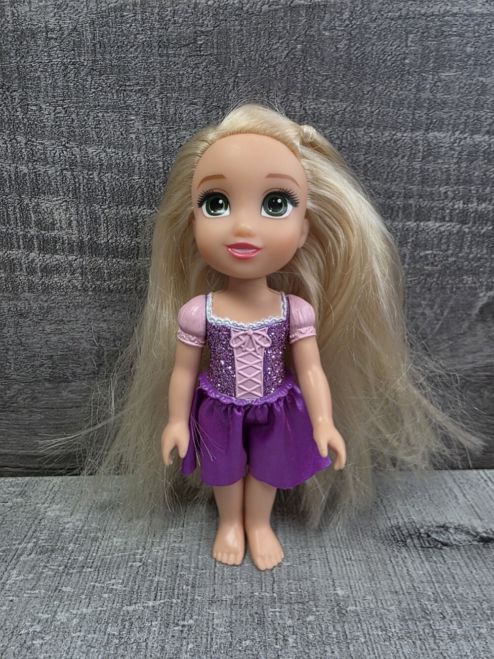 Disney Princess Petite 6” Tangled Rapunzel Doll Jakks Pacific g66